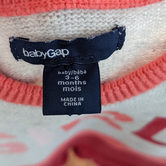 Baby Gap one piece "GIRL" sweater romper - Picture 3 of 3